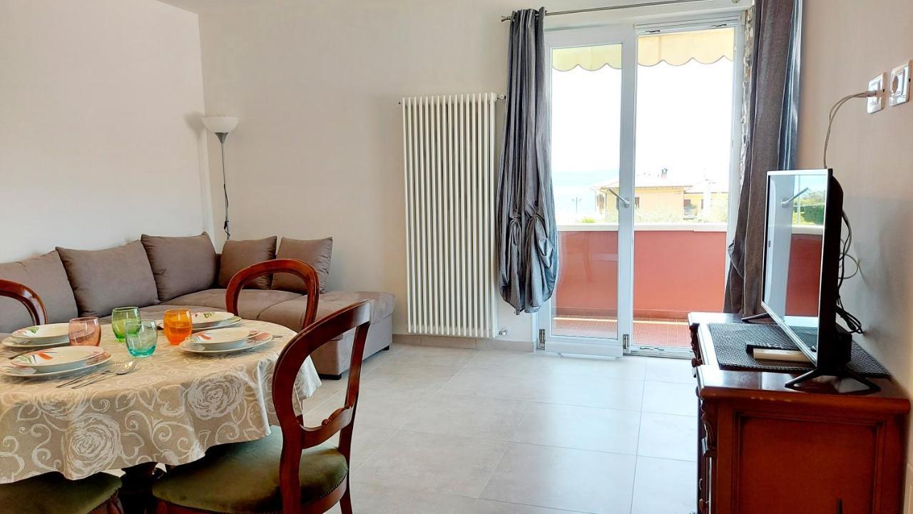 Narcisa View Lake&Pool Apartment Μπαρντολίνο Εξωτερικό φωτογραφία