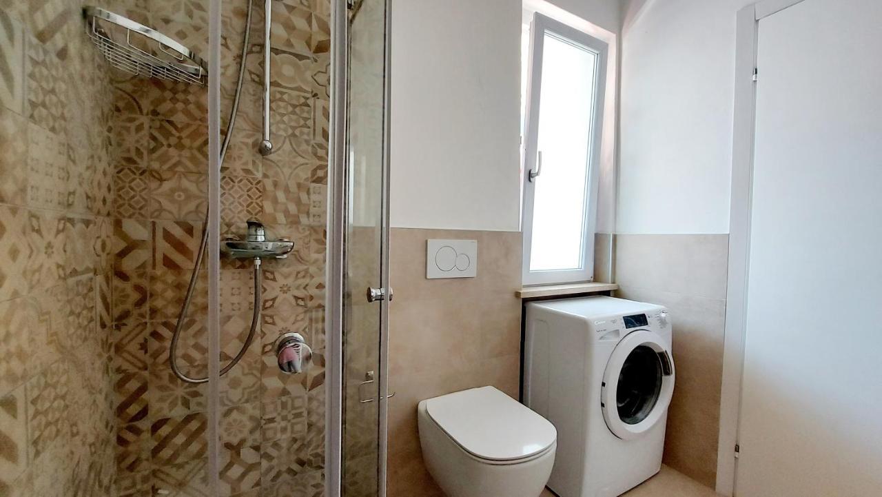 Narcisa View Lake&Pool Apartment Μπαρντολίνο Εξωτερικό φωτογραφία